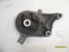 Engine mount from a Opel Signum (F48), 2003 / 2008 2.2 direct 16V, Hatchback, 4-dr, Petrol, 2,198cc, 114kW (155pk), FWD, Z22YH; EURO4, 2003-05 / 2008-09, F48 2005