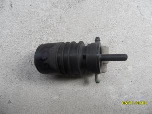 Used Windscreen washer pump Opel Signum (F48) 2.2 direct 16V Price on request offered by N Kossen Autorecycling BV