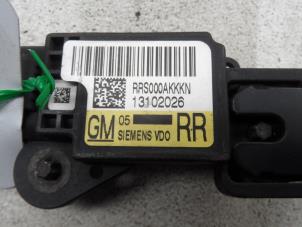 Used Airbag sensor Opel Signum (F48) 2.2 direct 16V Price on request offered by N Kossen Autorecycling BV