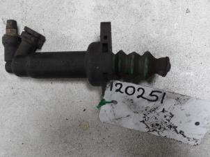 Used Clutch slave cylinder Audi A2 (8Z0) 1.4 TDI Price on request offered by N Kossen Autorecycling BV