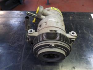 Used Air conditioning pump Jeep Wrangler Unlimited (JK) 2.8 CRD 4x4 Price on request offered by N Kossen Autorecycling BV