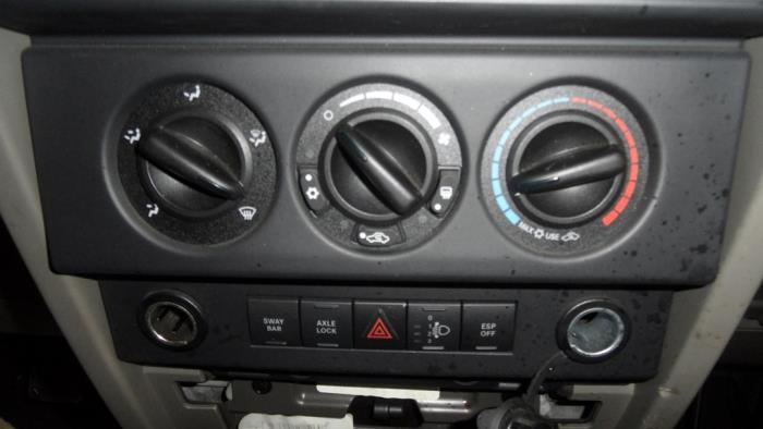 Heater control panel Jeep Wrangler Unlimited  CRD 4x4