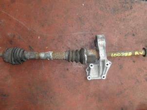 Used Front drive shaft, right Peugeot 206 (2A/C/H/J/S) 1.1 XN,XR Price on request offered by N Kossen Autorecycling BV