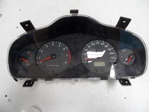 Used Instrument panel Hyundai Santa Fe I 2.7 V6 24V 4x4 Autom. Price on request offered by N Kossen Autorecycling BV