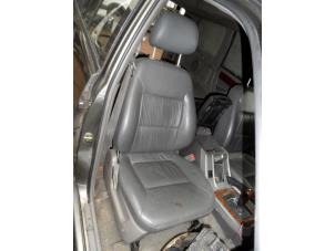 Used Seat, right Ssang Yong Musso 2.9TD Price on request offered by N Kossen Autorecycling BV