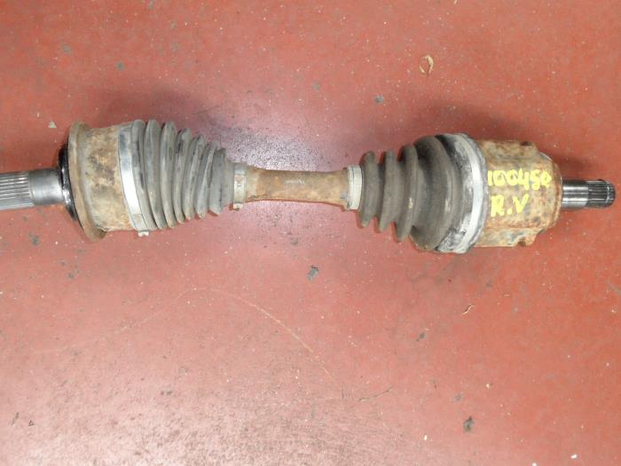 Gebrauchte Antriebswelle rechts vorne Toyota Land Cruiser 90 (J9) 3.0 D-4D 16V Preis auf Anfrage angeboten von N Kossen Autorecycling BV