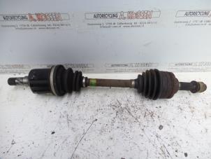 Used Front drive shaft, left Chevrolet Nubira Wagon (J100) 1.8 16V Price on request offered by N Kossen Autorecycling BV