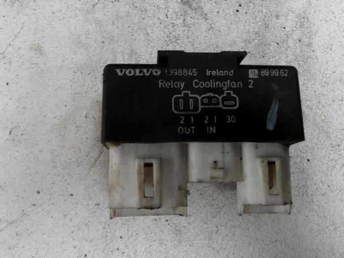 Usagé Ordinateur refroidisseur Volvo 850 2.5i GLT 20V Prix sur demande proposé par N Kossen Autorecycling BV