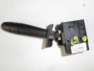 Used Wiper switch Renault Kangoo Express (FC) 1.5 dCi 60 Price on request offered by N Kossen Autorecycling BV