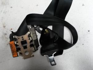 Used Front seatbelt, right Renault Kangoo Express (FC) 1.5 dCi 60 Price on request offered by N Kossen Autorecycling BV