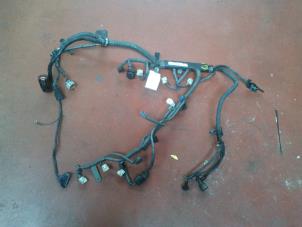 Usados Mazo de cables Renault Espace (JK) 3.0 dCi V6 24V Precio de solicitud ofrecido por N Kossen Autorecycling BV