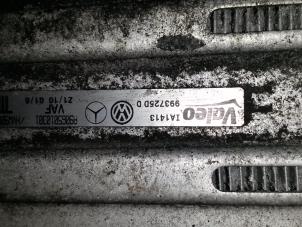 Gebrauchte Ladeluftkühler Volkswagen Crafter 2.5 TDI 30/32/35/46/50 Preis auf Anfrage angeboten von N Kossen Autorecycling BV