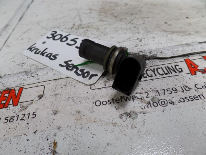 Begagnade Vevaxelsensor BMW 5 serie Touring (E39) 530i 24V Pris på förfrågan erbjuds av N Kossen Autorecycling BV