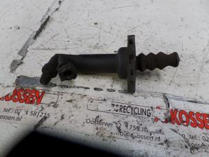 Used Clutch slave cylinder Volkswagen Transporter T5 1.9 TDi Price on request offered by N Kossen Autorecycling BV