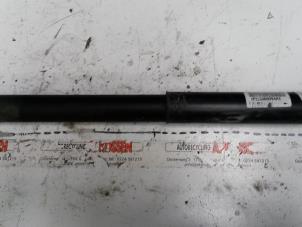 Used Rear shock absorber, left Dodge Ram 3500 Standard Cab (DR/DH/D1/DC/DM) 5.7 V8 Hemi 2500 4x2 Price on request offered by N Kossen Autorecycling BV
