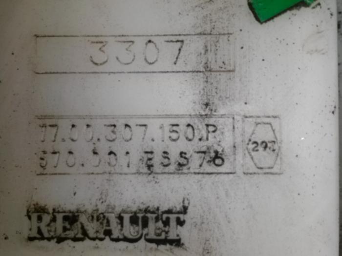 Używane Pompa benzynowa Renault Kangoo (KC) 1.2 Cena na żądanie oferowane przez N Kossen Autorecycling BV