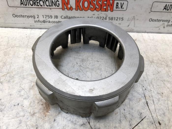 Używane Kolpak Nissan Patrol GR (Y61) 2.8 GR TDi-6 Cena na żądanie oferowane przez N Kossen Autorecycling BV