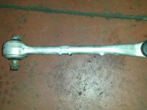 Used Front wishbone, left BMW 7 serie (E38) 740d V8 32V Price on request offered by N Kossen Autorecycling BV