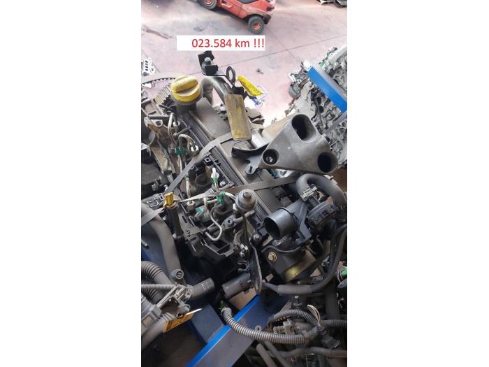 Used Engine Renault Clio III (BR/CR) 1.5 dCi 85 Price on request offered by N Kossen Autorecycling BV