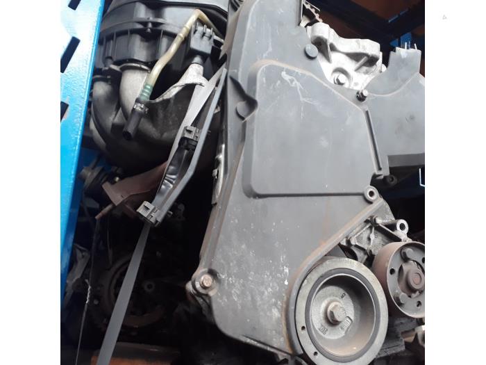 Motor from a Renault Clio II Societe (SB) 1.9 D 2001