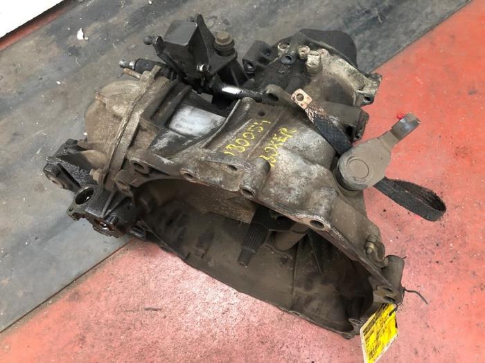 Gebrauchte Getriebe Peugeot Boxer (230L) 2.5D 310C 12V Preis auf Anfrage angeboten von N Kossen Autorecycling BV