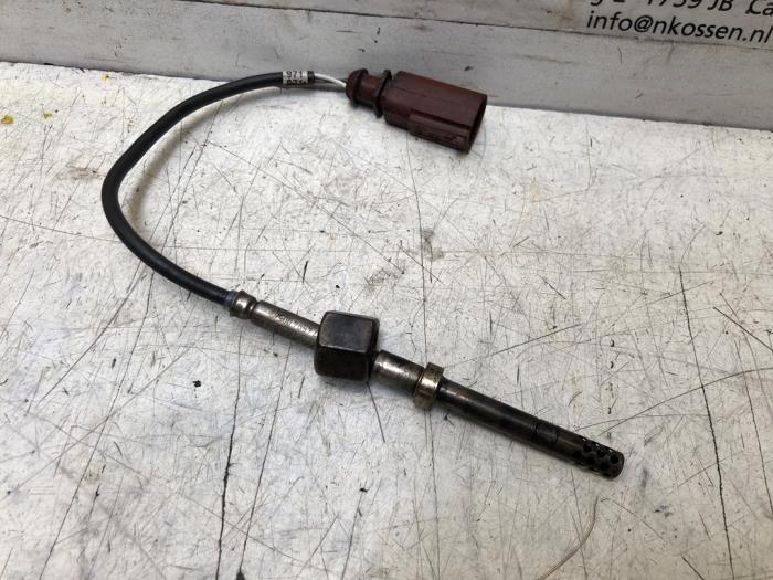Begagnade NOx-sensor Volkswagen Crafter 2.5 TDI 30/32/35/46/50 Pris på förfrågan erbjuds av N Kossen Autorecycling BV