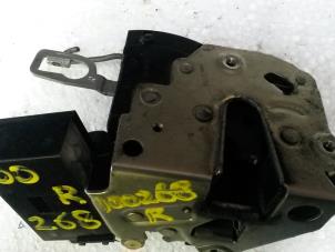 Used Door lock mechanism 2-door, right BMW 3 serie Compact (E36/5) 316i Price on request offered by N Kossen Autorecycling BV
