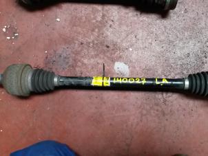 Used Drive shaft, rear left Audi Q7 (4LB) 3.0 TDI V6 24V Price on request offered by N Kossen Autorecycling BV