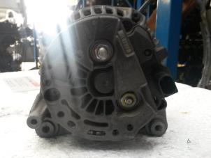 Dynamo from a Volkswagen Passat (3B2) 1.9 TDi 90 1999