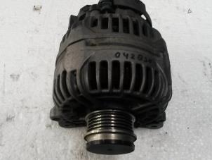 Dynamo from a Volkswagen Passat (3B2) 1.9 TDi 90 1999