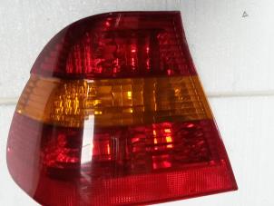 Used Taillight, left BMW 3 serie (E46/4) 320d 16V Price on request offered by N Kossen Autorecycling BV