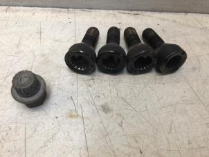 Used Set of wheel locks BMW 3 serie Touring (E36/3) 318i Price on request offered by N Kossen Autorecycling BV