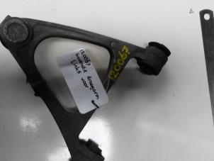 Used Front upper wishbone, left Mazda RX-8 (SE17) HP M6 Price on request offered by N Kossen Autorecycling BV