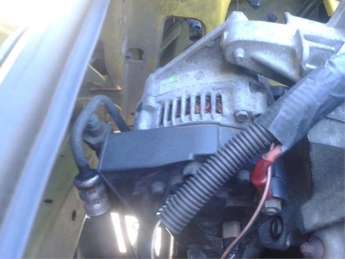 Gebrauchte Dynamo Renault Kangoo (KC) 1.4 Preis auf Anfrage angeboten von N Kossen Autorecycling BV