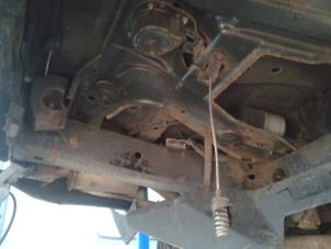 Used Spare wheel lift mechanism Landrover Discovery III (LAA/TAA) 2.7 TD V6 Price on request offered by N Kossen Autorecycling BV