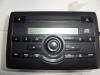 Fiat Stilo (192A/B) 1.9 JTD 100 CD-spelare med radio