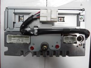 Usagé Radio/Lecteur CD Mazda RX-8 (SE17) HP M6 Prix sur demande proposé par N Kossen Autorecycling BV