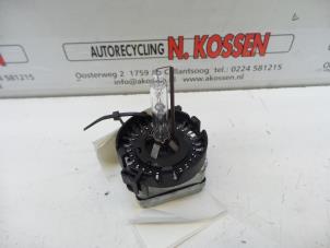 Used Xenon bulb Mercedes Sprinter 3,5t (906.63) 319 CDI,BlueTEC V6 24V Price on request offered by N Kossen Autorecycling BV