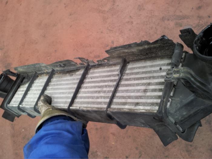 Intercooler d'un Mercedes-Benz C Combi (S203) 2.7 C-270 CDI 20V 2001