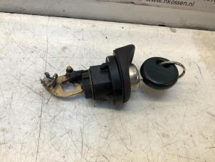 Used Rear lock cylinder Renault Twingo (C06) 1.2 SPi Phase I Price on request offered by N Kossen Autorecycling BV