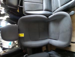 Used Seat, left Renault Clio II Societe (SB) 1.5 dCi 68 Price on request offered by N Kossen Autorecycling BV