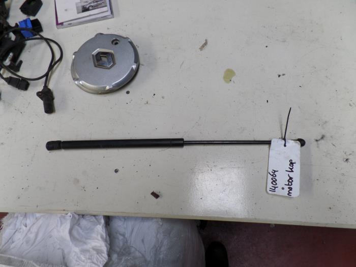 Bonnet gas strut, right from a Volkswagen Lupo (6X1) 1.4 16V 75 1999