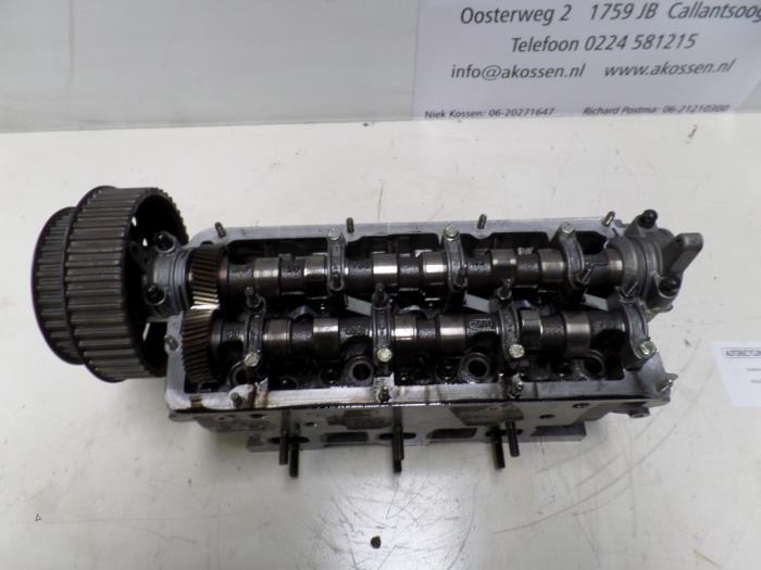 Begagnade Topplock Volkswagen Passat (3B3) 2.5 TDI V6 24V Pris på förfrågan erbjuds av N Kossen Autorecycling BV