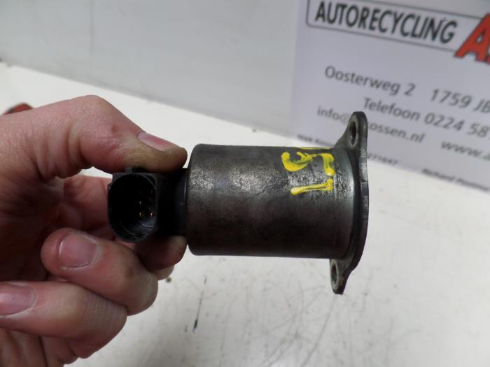Usagé Valve RGE Renault Megane II Grandtour (KM) 1.9 dCi 120 Prix sur demande proposé par N Kossen Autorecycling BV