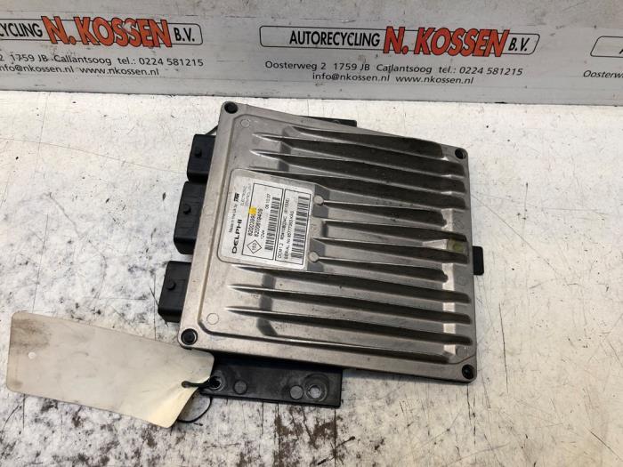 Used Engine management computer Renault Clio III (BR/CR) 1.5 dCi 70 Price on request offered by N Kossen Autorecycling BV