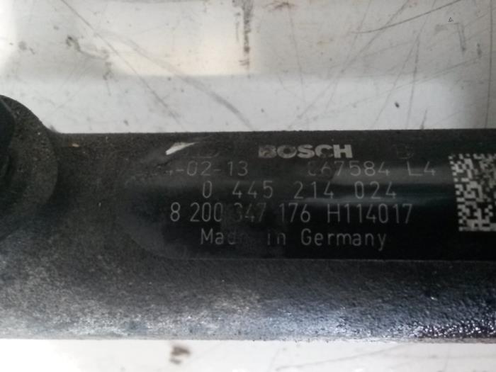 Usagé Conduit de carburant Renault Megane II Grandtour (KM) 1.9 dCi 120 Prix sur demande proposé par N Kossen Autorecycling BV