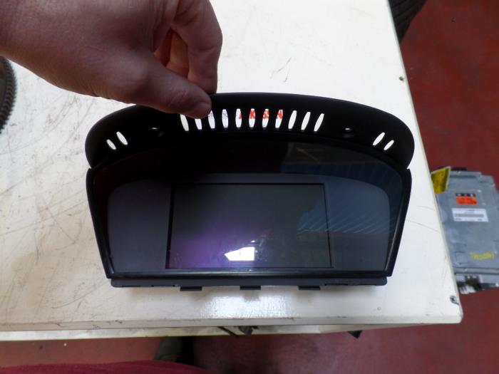 Begagnade Innerdisplay BMW 5 serie (E60) 525d 24V Pris på förfrågan erbjuds av N Kossen Autorecycling BV