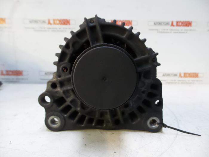 Gebrauchte Dynamo Volkswagen Golf IV Variant (1J5) 1.9 SDI Preis € 75,00 Margenregelung angeboten von N Kossen Autorecycling BV