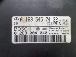 Używane Modul Comfort Mercedes ML I (163) 400 4.0 CDI V8 32V Cena na żądanie oferowane przez N Kossen Autorecycling BV