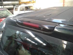 Used Third brake light Landrover Discovery III (LAA/TAA) 2.7 TD V6 Price on request offered by N Kossen Autorecycling BV